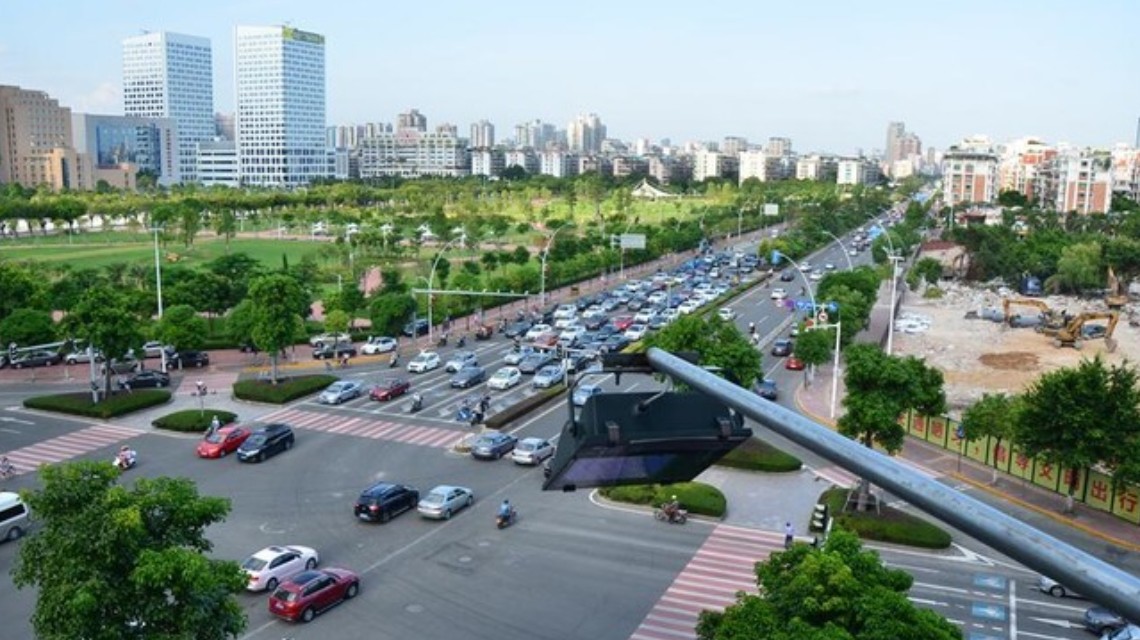 佛山這些與廣州封控區(qū)域接壤的道路，實施封閉！